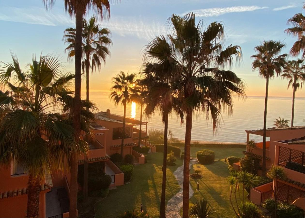 Luxury Three Bedroom Apartment At Estepona Buitenkant foto
